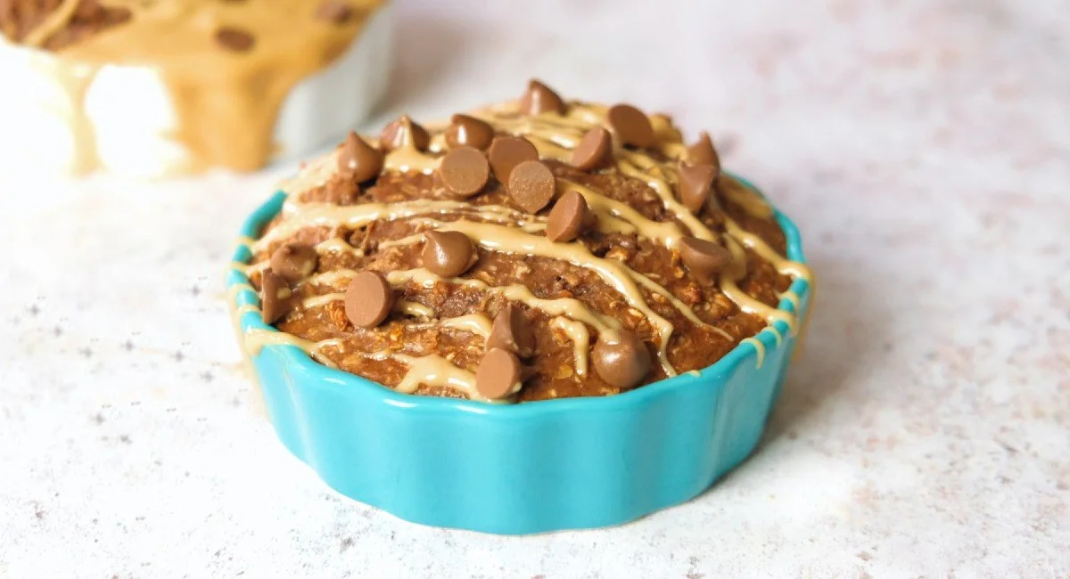 High-Protein Chocolate Baked Oats