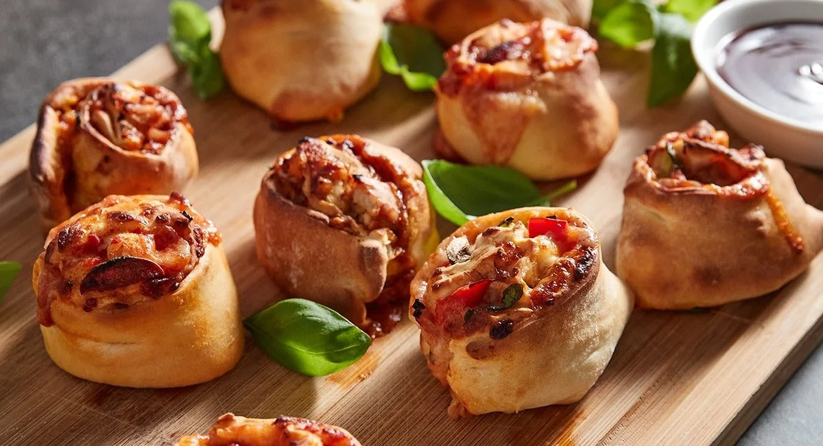 Pizza rolls