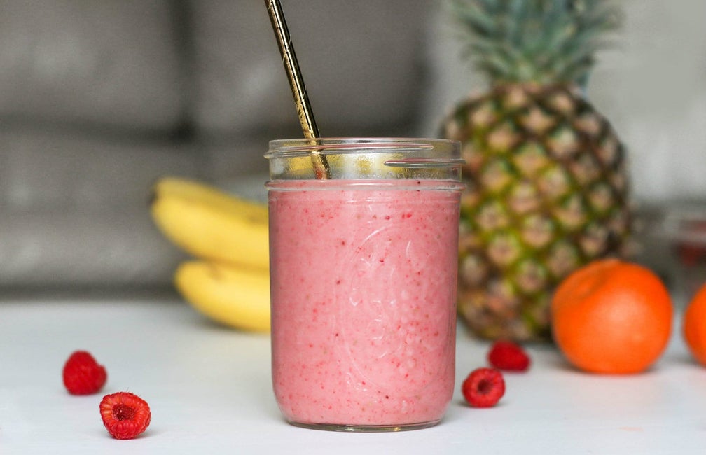 raspberry protein smoothie