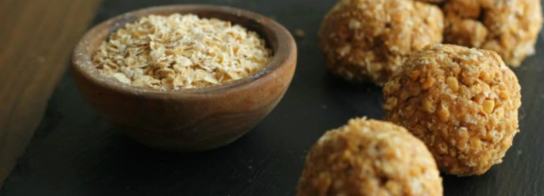 peanut butter protein balls