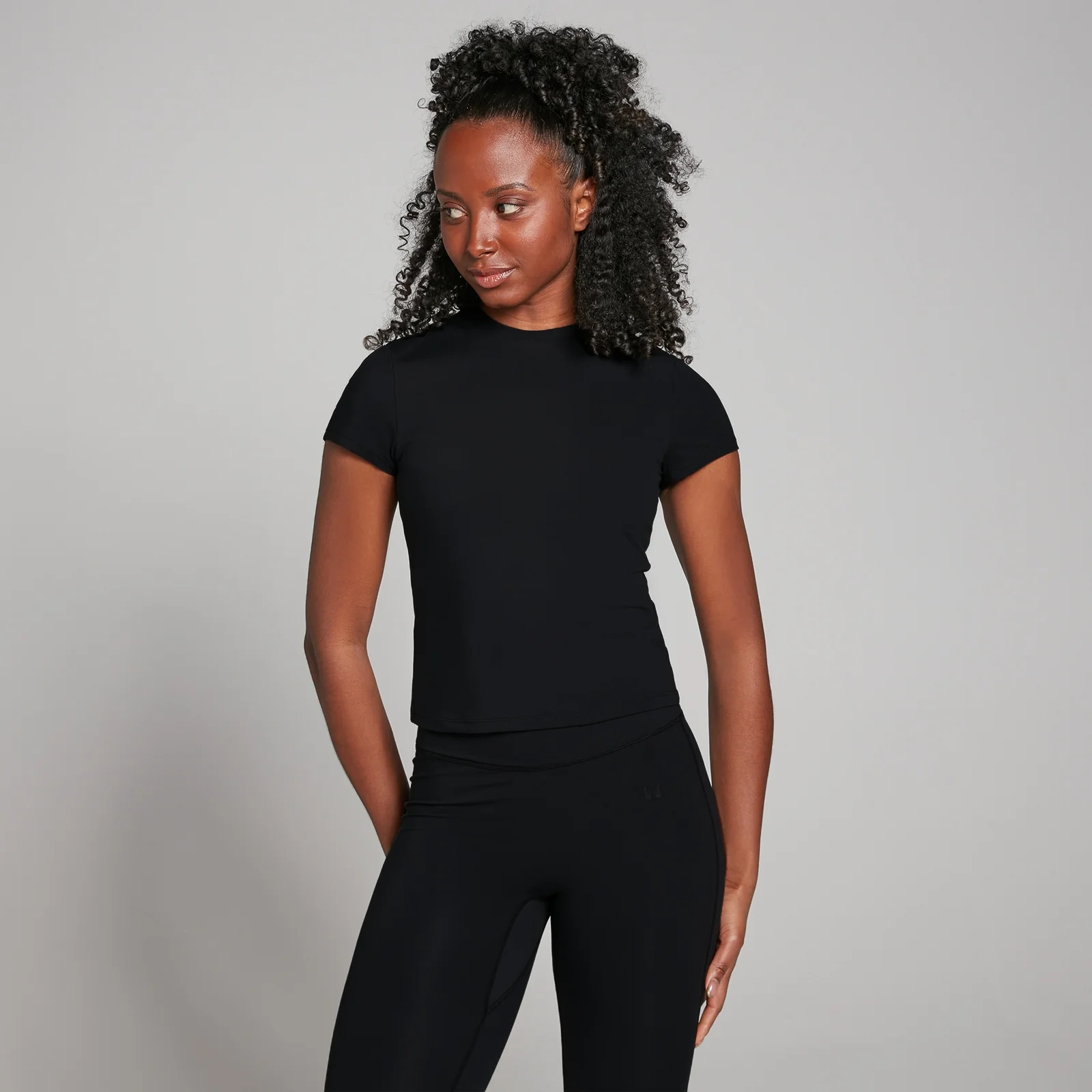 MP Women's Tempo Body Fit Short Sleeve T-Shirt - Black - XS Image 1