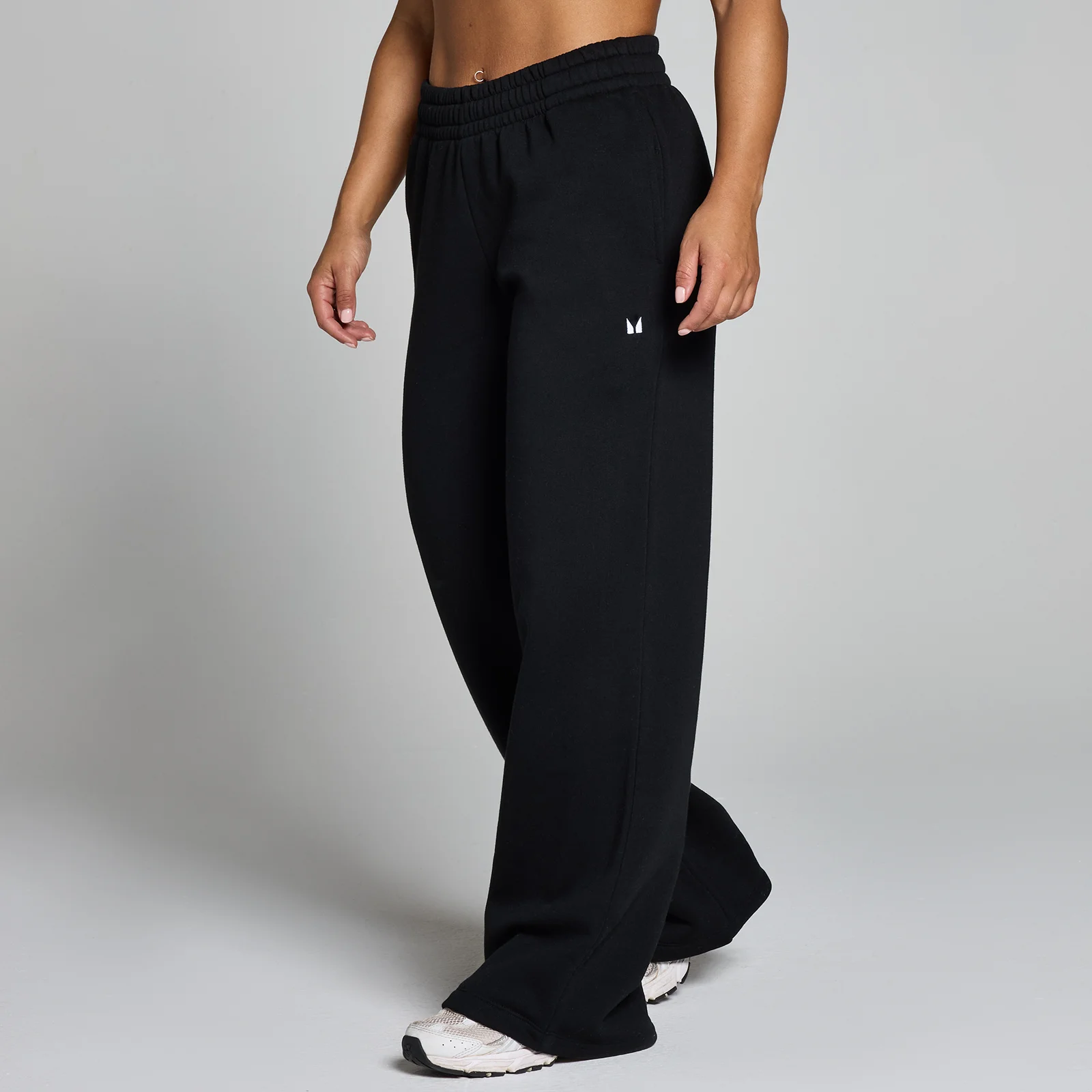 MP Women's Basics Petite Straight Leg Joggers - Black - XS Image 1
